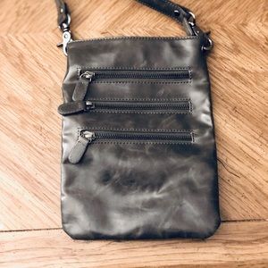 Shiraleah Crossbody Satchel!
